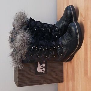 Sorel Tofino Waterproof Black Snow Boots Size 7.5 NIB